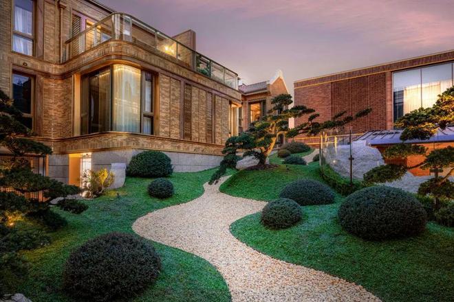 北外滩低密生活场238-338㎡风貌墅k8凯发网站最新动态！评测：越秀外滩樾